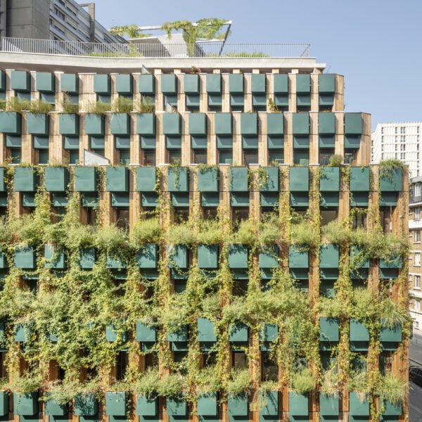 Architecture Inspired by Permaculture: How to Integrate Its Design Principles Across Diverse Contexts?
