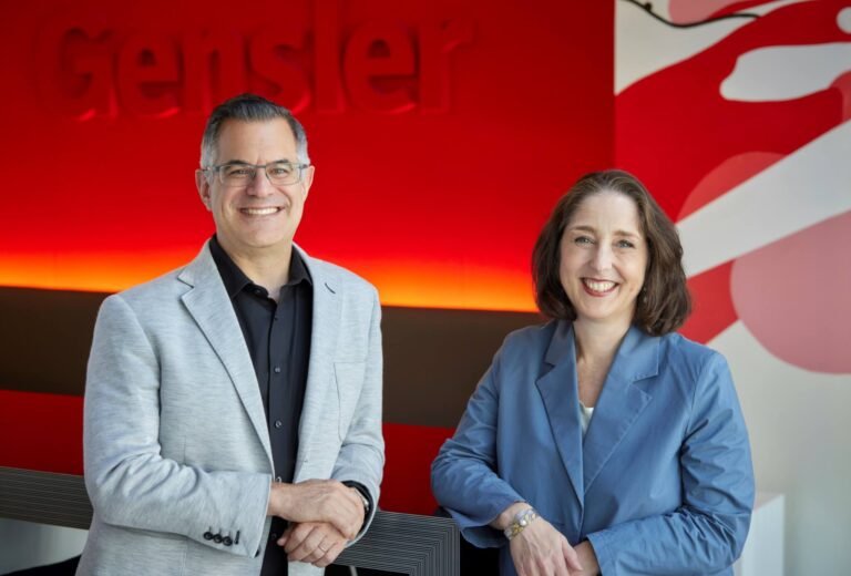 قام جينسلر بترقية إليزابيث برينك إلى منصب الرئيس التنفيذي المشارك 4 قام جينسلر بترقية إليزابيث برينك إلى منصب الرئيس التنفيذي المشارك