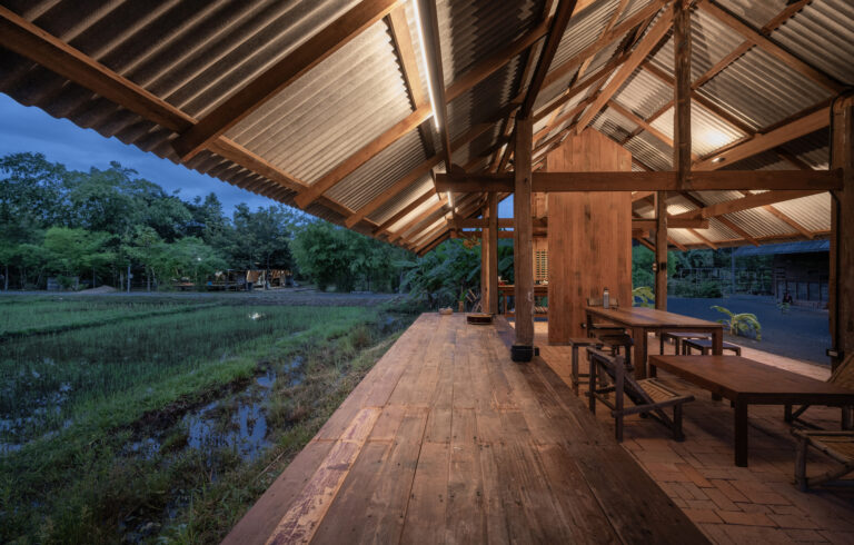 Sala Yangnar / Yangnar Studio