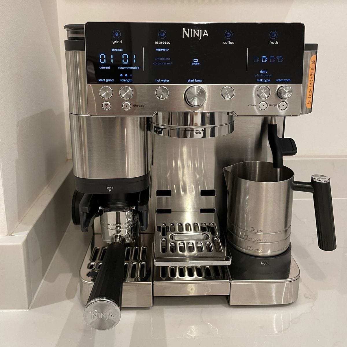 عاد مقهى Ninja Luxe Café المعتمد من Ideal Home إلى المخزون