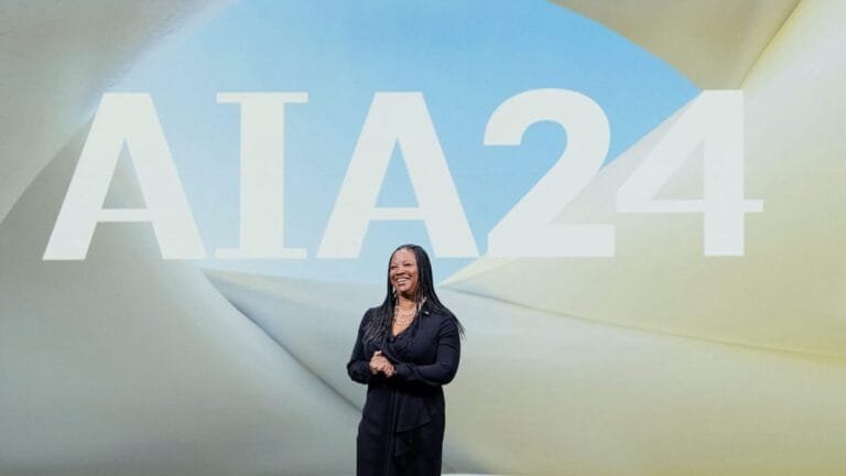 لاكيشا وودز تستقيل من منصب نائب الرئيس التنفيذي/الرئيس التنفيذي لشركة AIA
