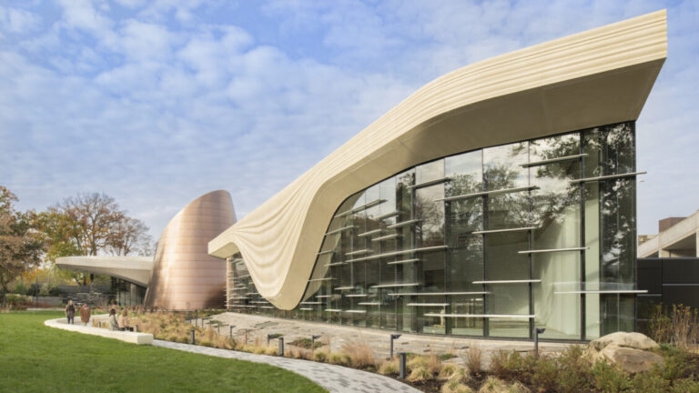 DLR Group Skillfully Overhauls and Expands the Cleveland Museum of Natural History
