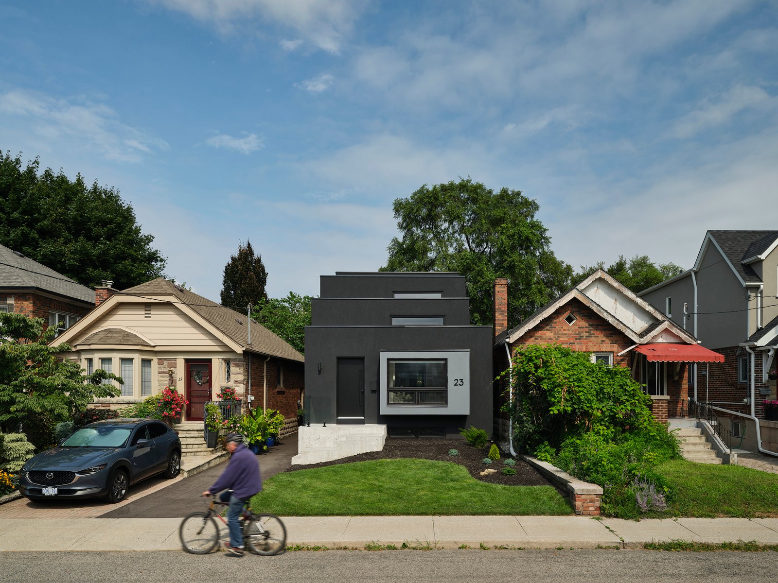 Periscope House / Atelier RZLBD