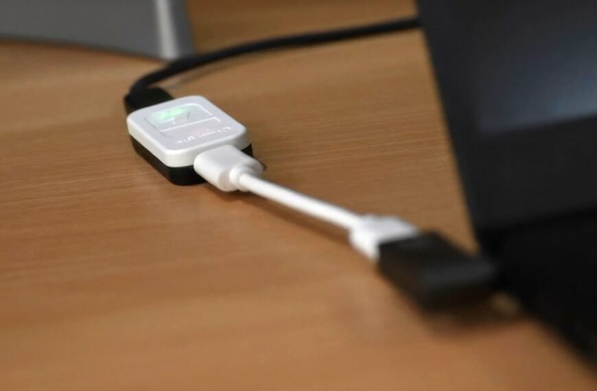 Stop Killing Your Laptop Battery: This Tiny $49 Device Keeps Your Laptop Battery Healthy for Longer