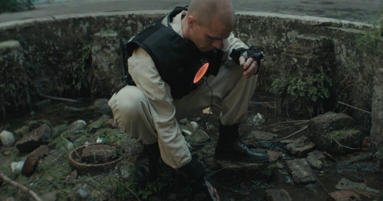 vest and gloves with sensors 'gaia' let users feel nature's health