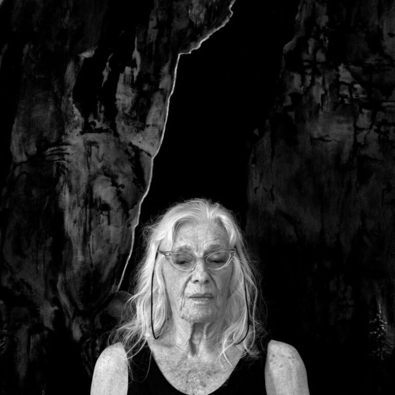 وفاة جو باير، رسام التشكيل الراديكالي، عن عمر يناهز 95 عاماً 39 وفاة جو باير، رسام التشكيل الراديكالي، عن عمر يناهز 95 عاماً