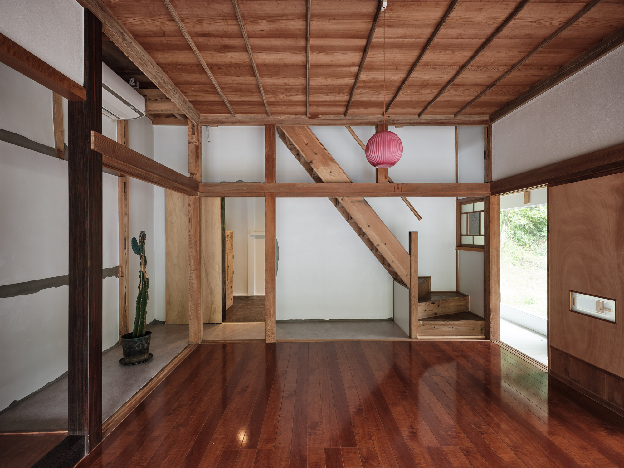 Kimitsu House / ROOVICE | ArchDaily
