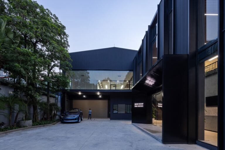 Mian R&D Renovation / Idee architects