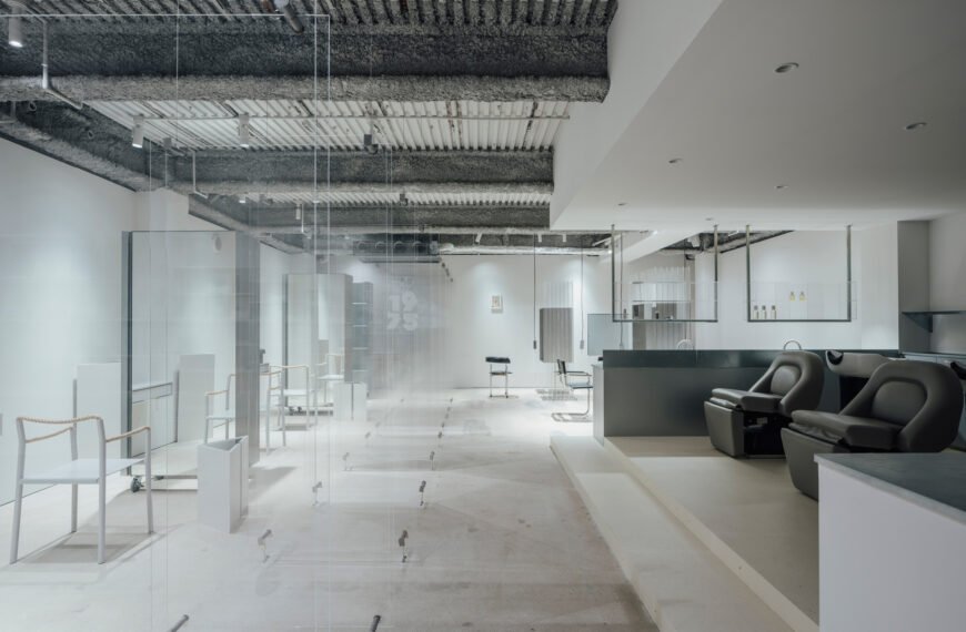 Hair Salon 1975 / FATHOM