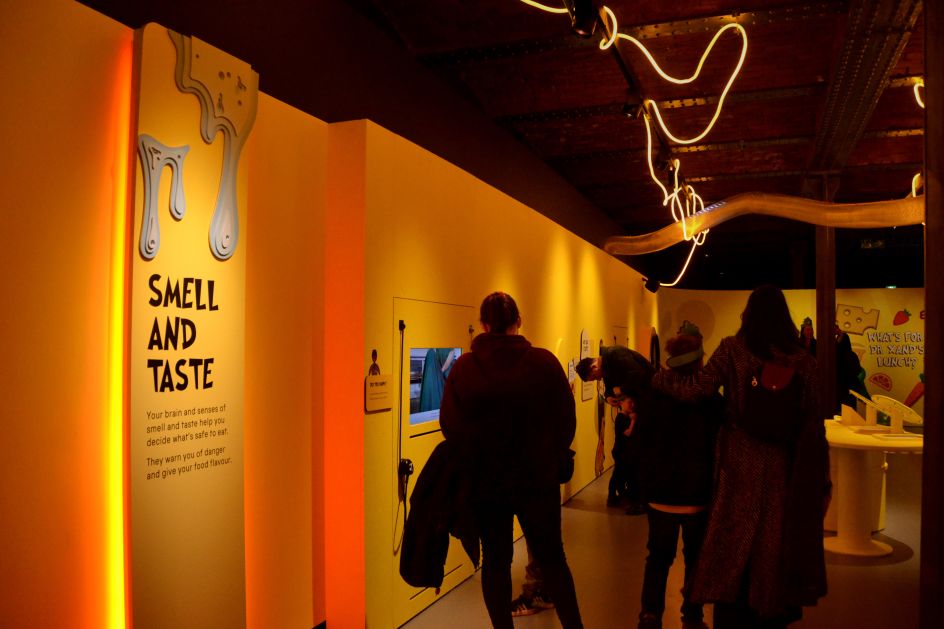 Kit Studio designs Operation Ouch! exhibition for the Science Museum Group