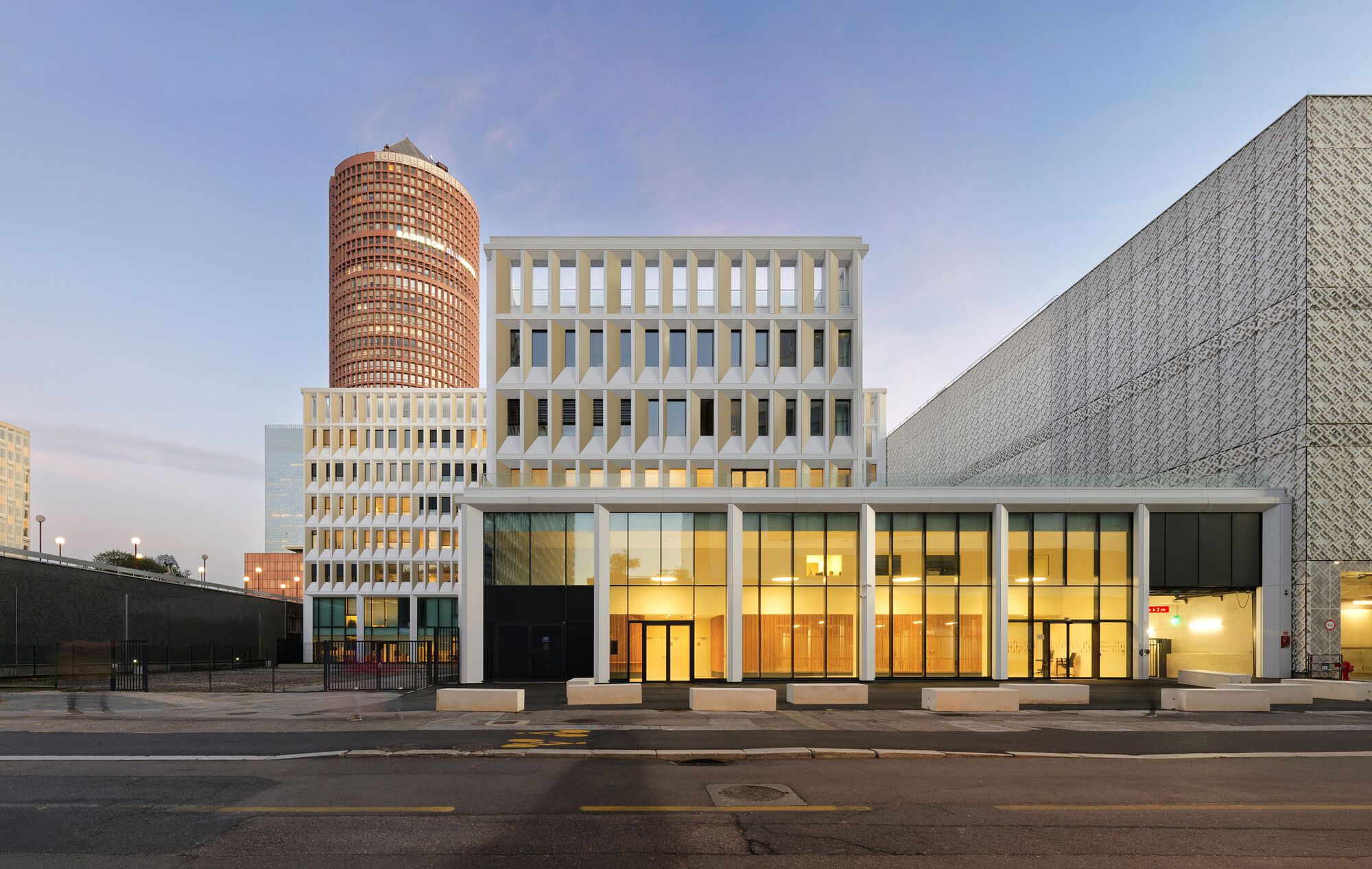 Nouveau Centre Administratif d’Etat de Lyon / Snøhetta