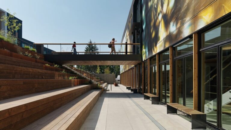 PorchLight by Block Architects Rethinks Men’s Homeless Shelters