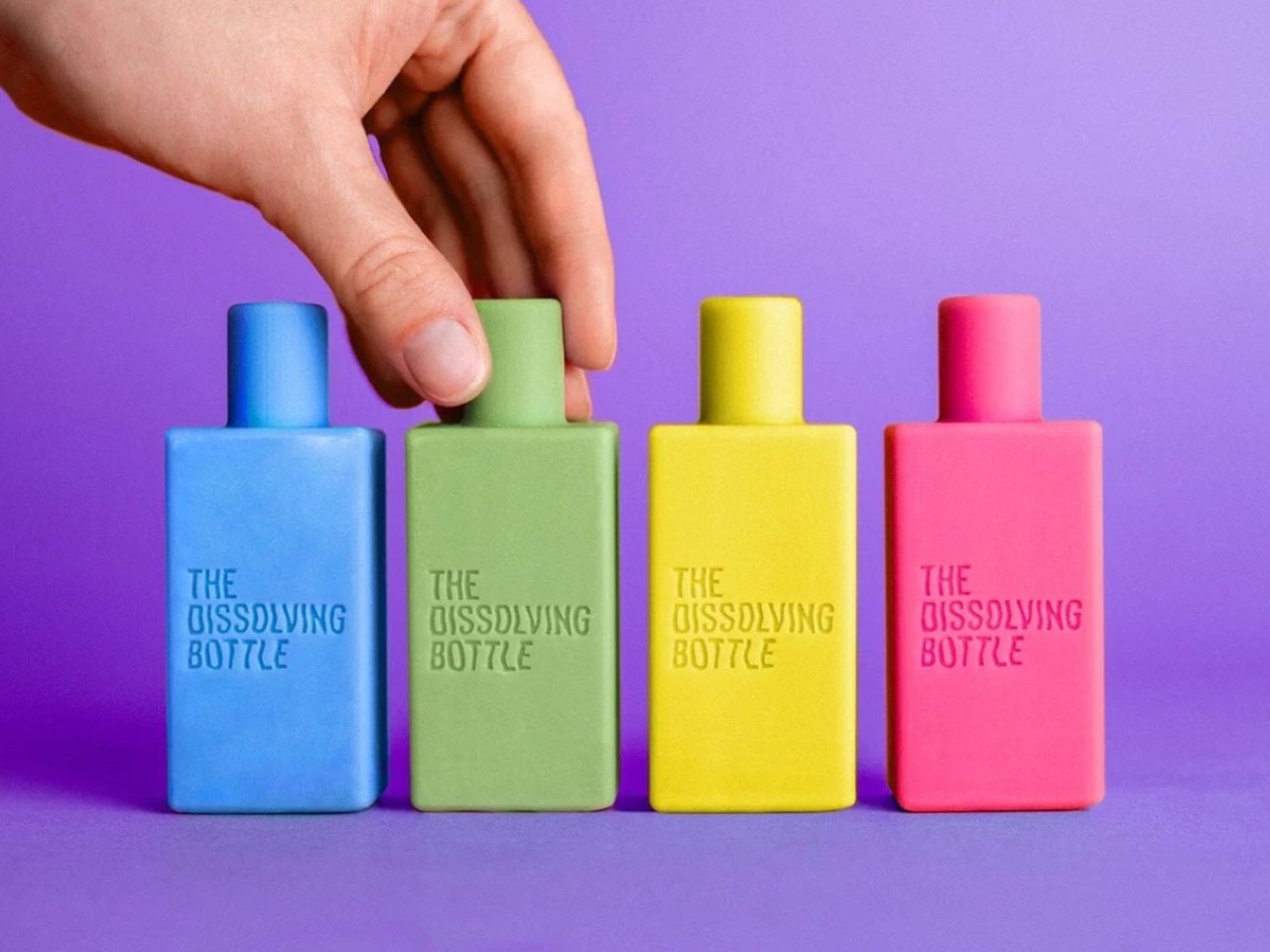 Zero Waste Revolution وابتكارات التصميم خلق مستقبل مستدام