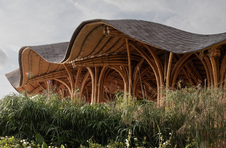 pablo luna studio sculpts 'shell restaurant' from expressive bamboo