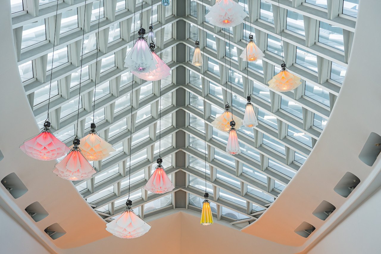 يزهر الشتاء بشكل ملون في متحف ميلووكي للفنون 1 يزهر الشتاء بشكل ملون في متحف ميلووكي للفنون