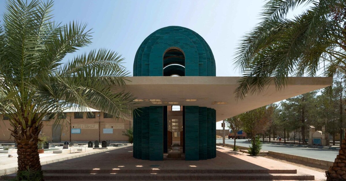 35-51 القبر المعماريان 2 في إيران ريمياجينز ضريح