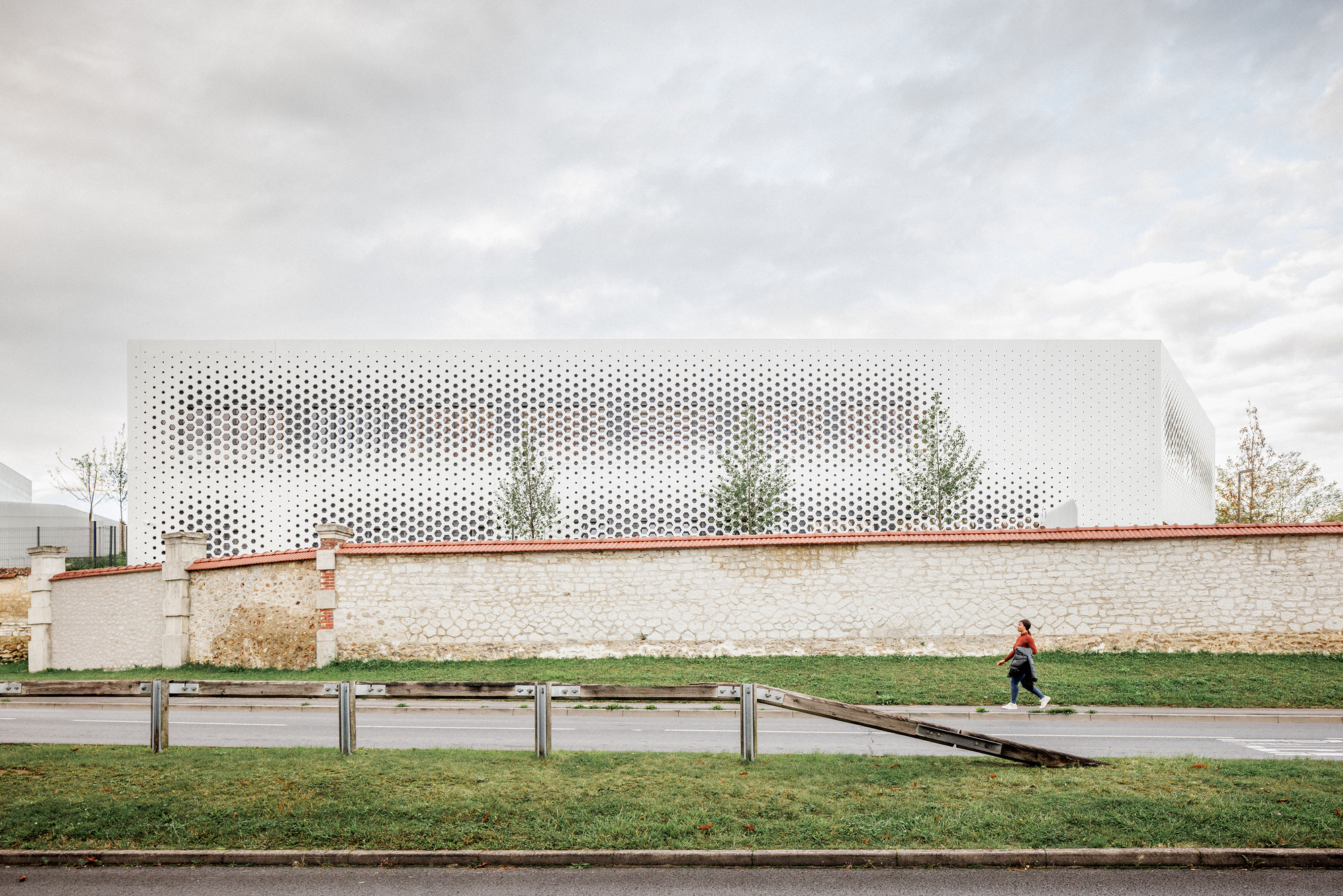 Épernay Police Station / Explorations Architecture