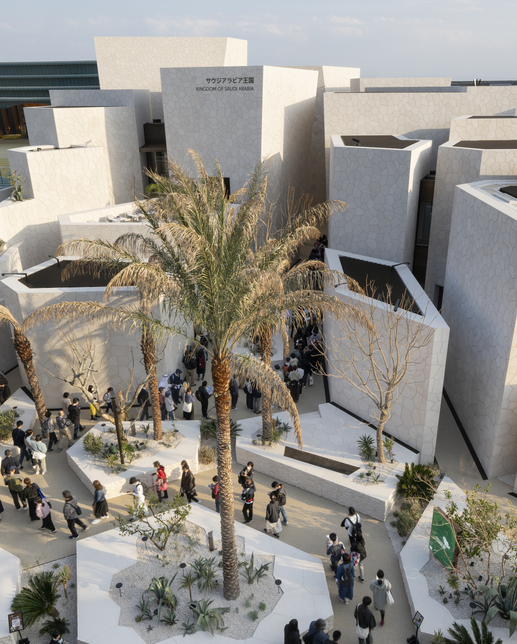 Foster + Partners Completes Saudi Pavilion’s Model Village at Expo 2025 Osaka