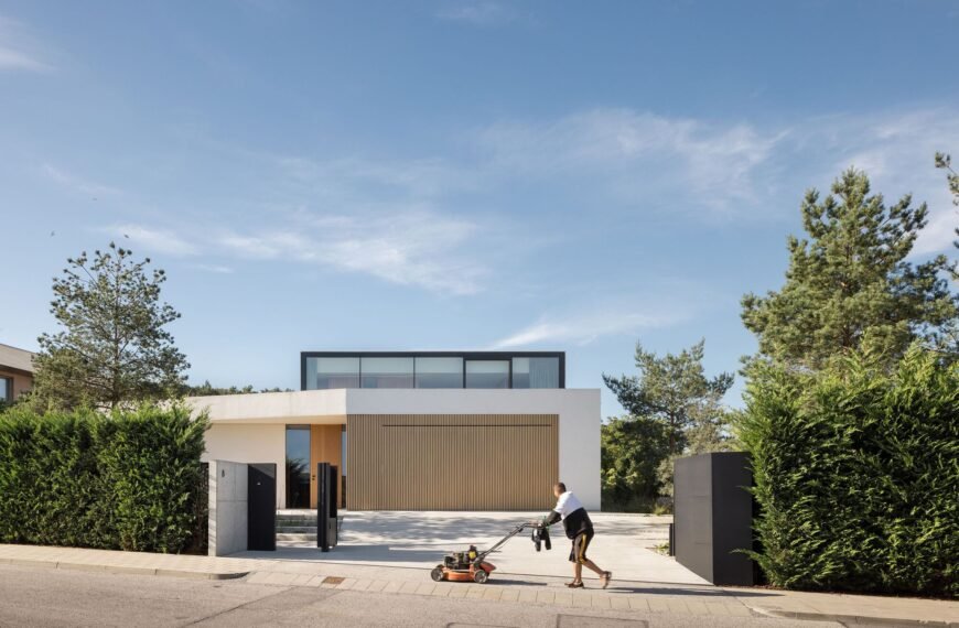 House with Gills / beef architekti