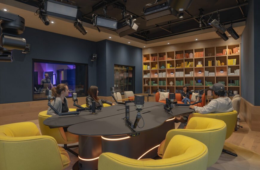 Speak Easy: Designing the Next Generation of Podcast Studios