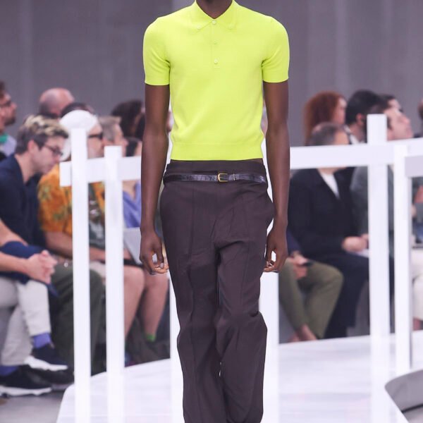 Prada Mens S/S 2025 عرض المدرج