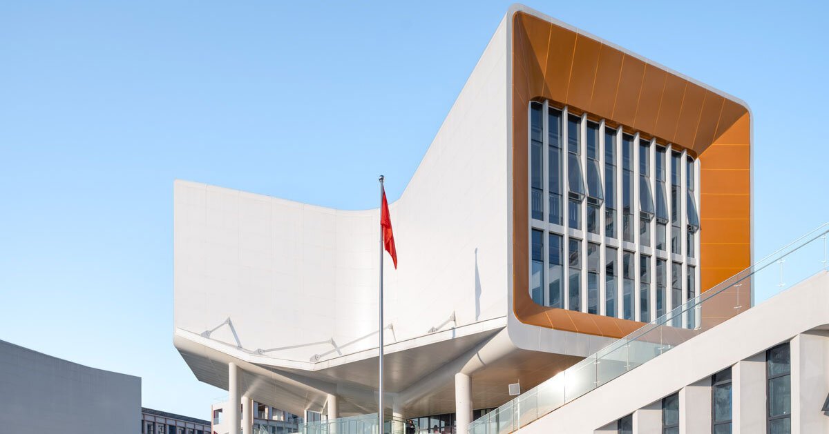 LYCS architecture integrates pocket parks in quzhou no.6 experimental school's classrooms 1 LYCS architecture integrates pocket parks in quzhou no.6 experimental school's classrooms