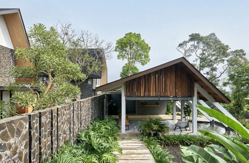e.Re studio coats lenirra villas' gables in dark-toned roof shingles