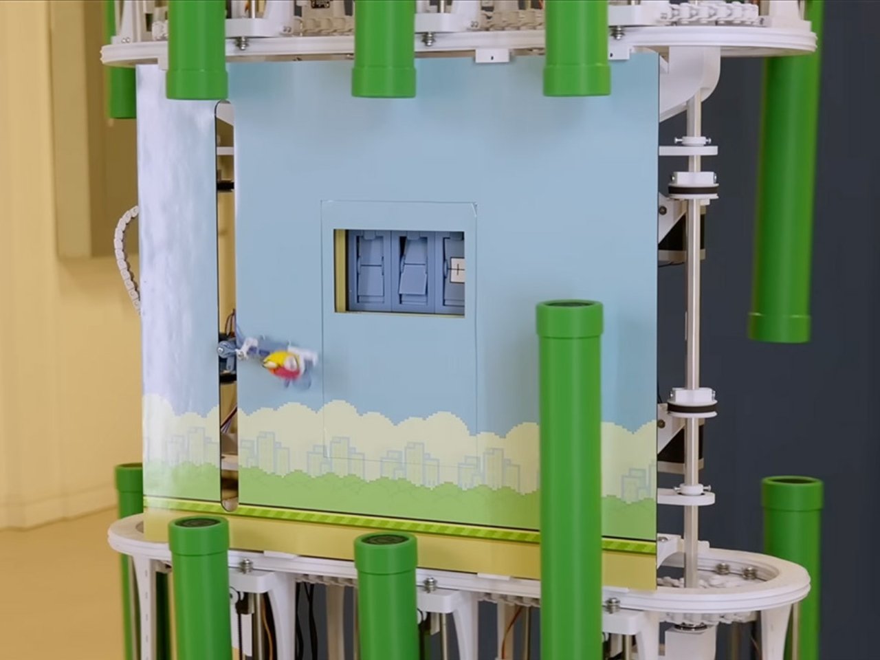 Flappy Bird comes to physical life with mechanical build