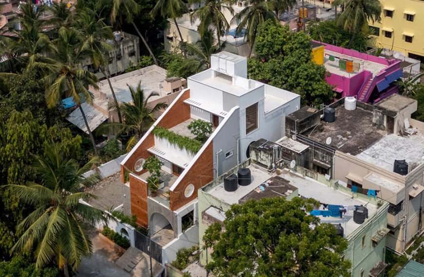 stepped terraces crown D.L.E.A.'s indian residence