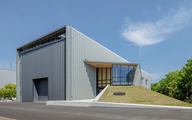مرفق الاختبار والأبحاث الإلكترونية / مخططو تصميم Taisei المهندسين والمهندسين المهندسين المعماريين
