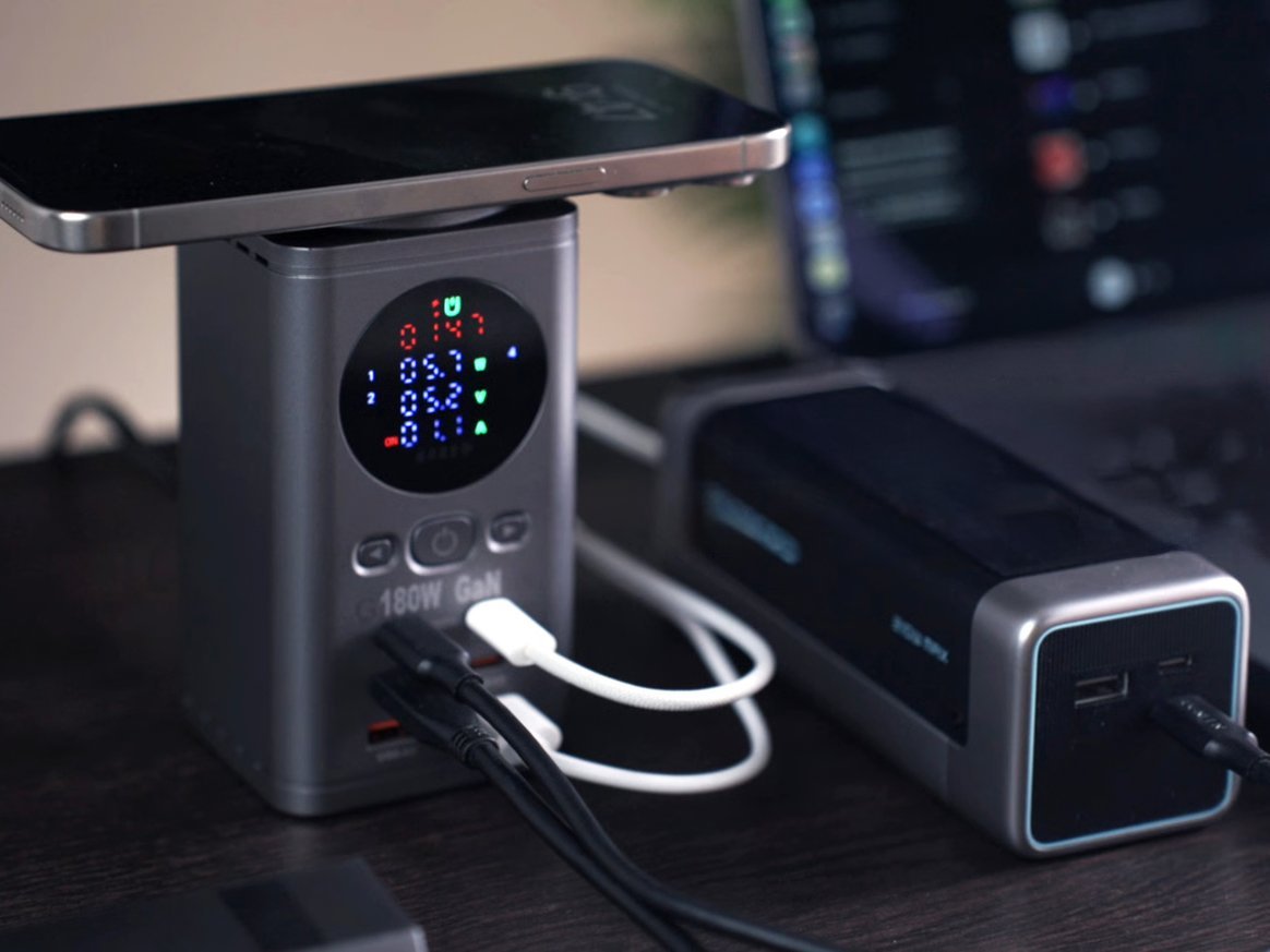 يتيح لك شاحن GAN 180W شحن 7 أجهزة في وقت واحد ... وقياس ناتج الطاقة في الوقت الفعلي 1 يتيح لك شاحن GAN 180W شحن 7 أجهزة في وقت واحد ... وقياس ناتج الطاقة في الوقت الفعلي