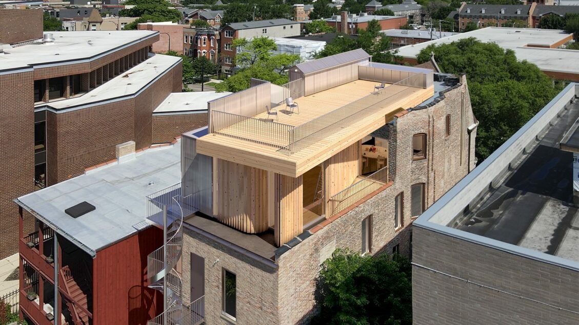 يعلن كل سنتين عن المشاركين في شيكاغو للعمارة في الطبعة السادسة