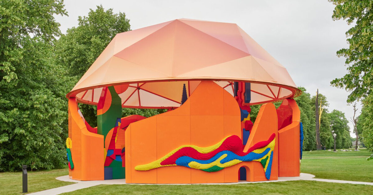 يكشف Serpentine عن جناح Pavilion من قبل Serpentine Pavilion بواسطة Sir Peter Cook