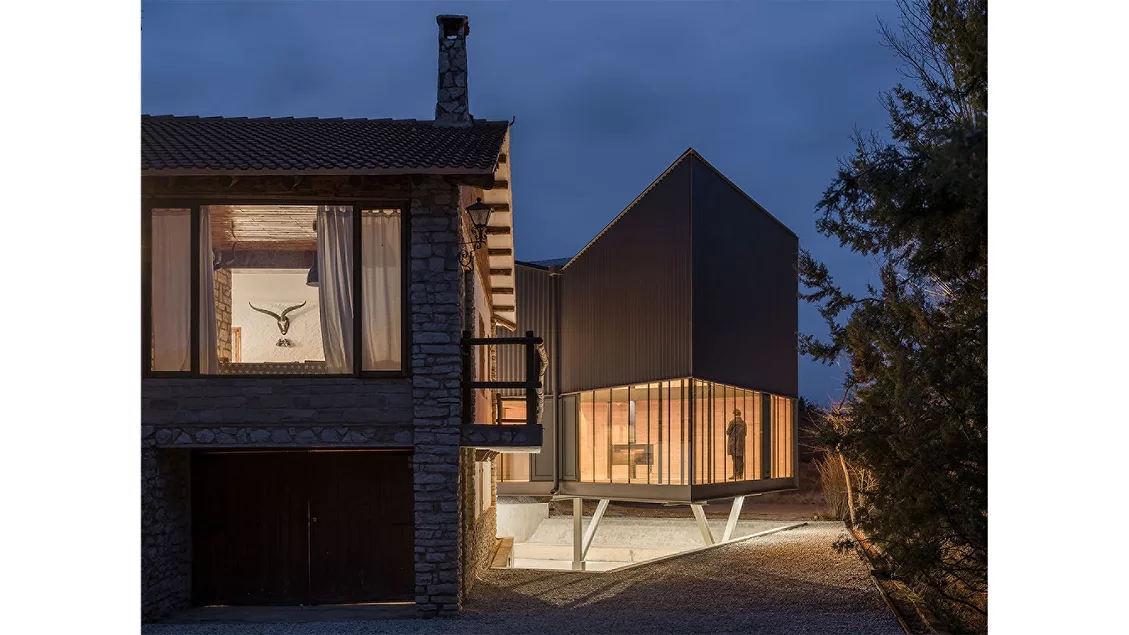 امتداد جناح الشتاء بواسطة Valdivieso Arquitectos 1 امتداد جناح الشتاء بواسطة Valdivieso Arquitectos