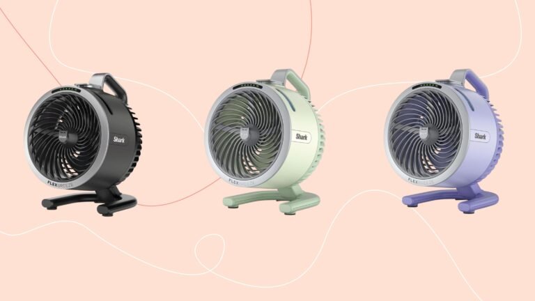 Shark hydroGo fans on a pink background