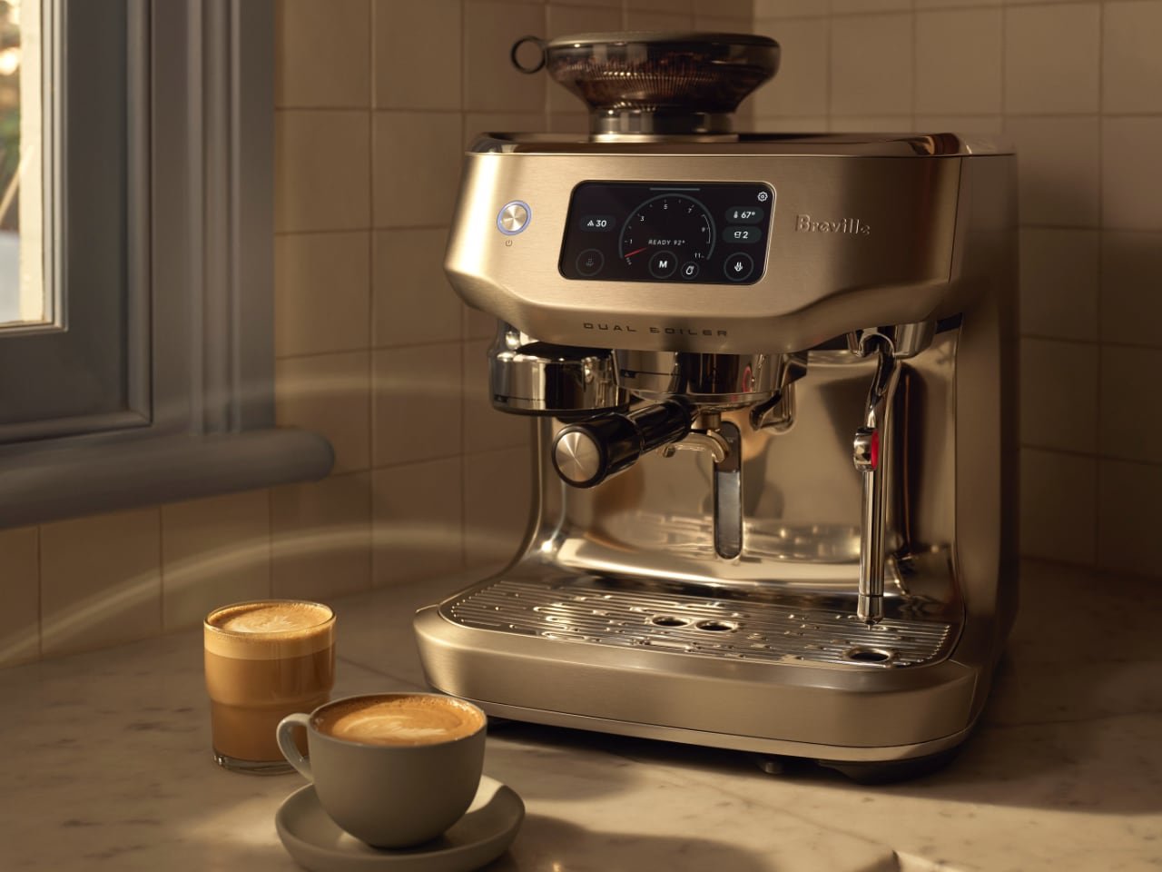 Breville’s Oracle Dual Boiler Uses Smart Auto Dial-In Technology to Finally Perfect Your Home Espresso Game 1 Breville’s Oracle Dual Boiler Uses Smart Auto Dial-In Technology to Finally Perfect Your Home Espresso Game
