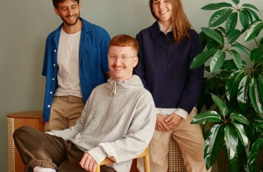 Home En 55 Sabina and the Studio Morfar team - Torsten Power (middle) and Miguel Gallo (left)