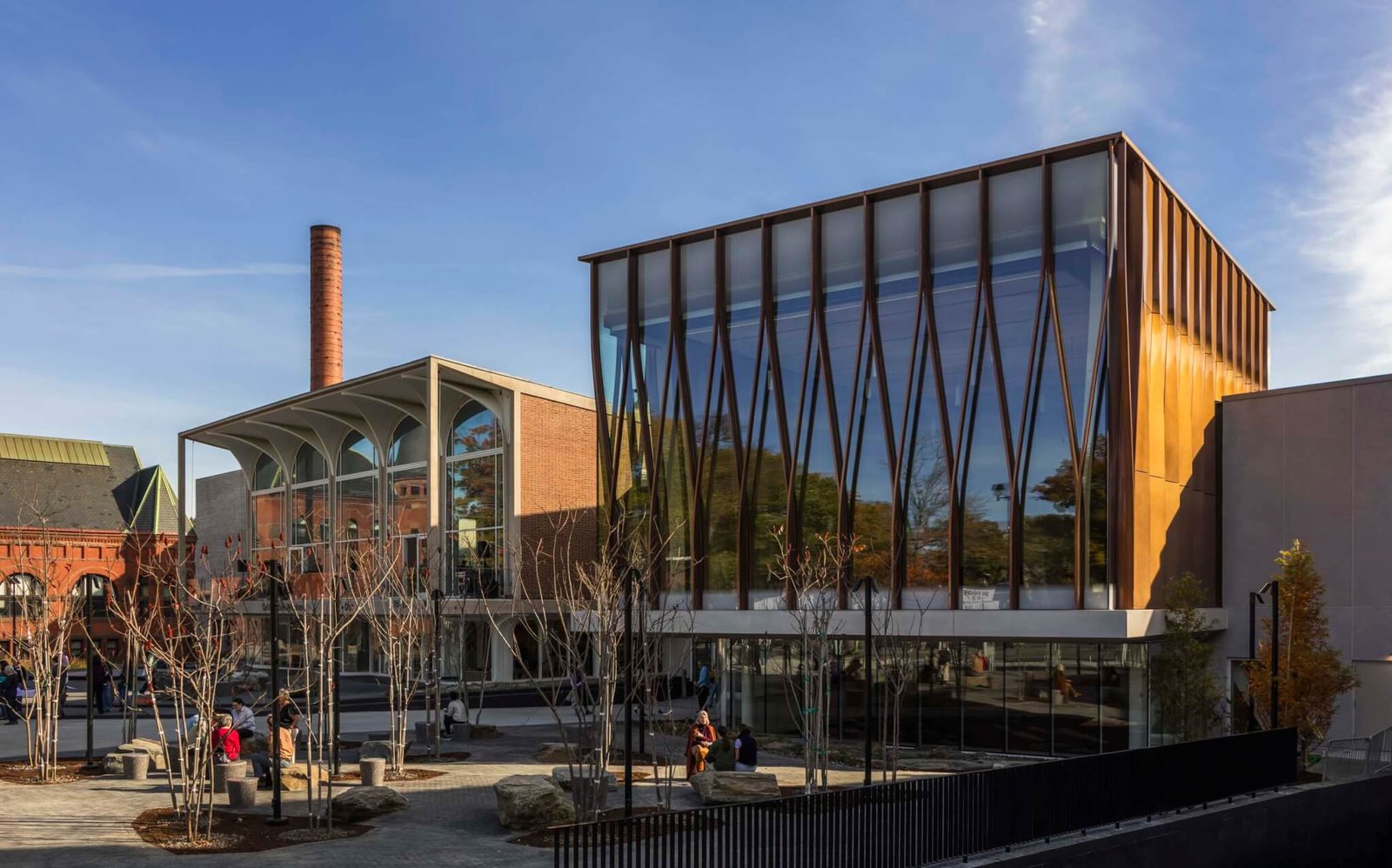 Snøhetta revamps Dartmouth’s historic Hopkins Center for the Arts
