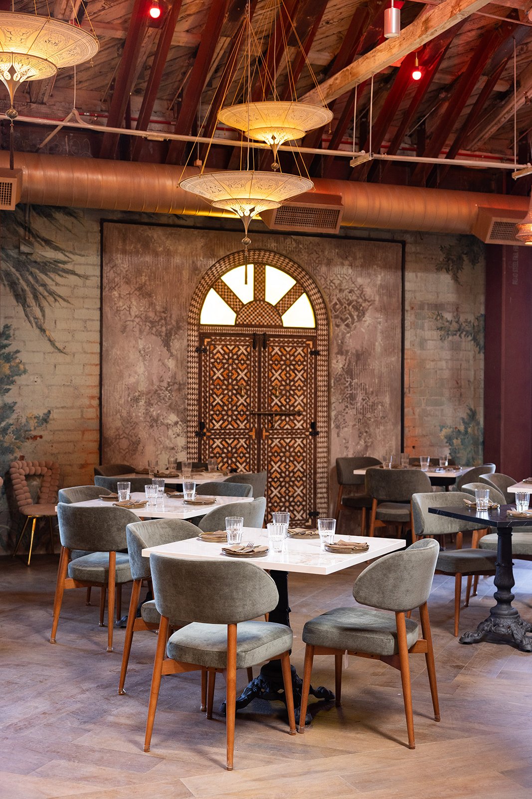 الملائكة بالزبدة