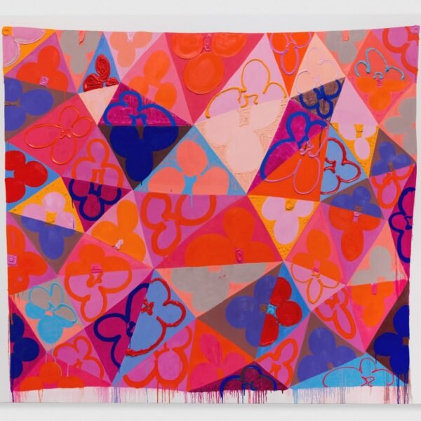 شكل أنثوي أكثر مرحًا للنمط والديكور
