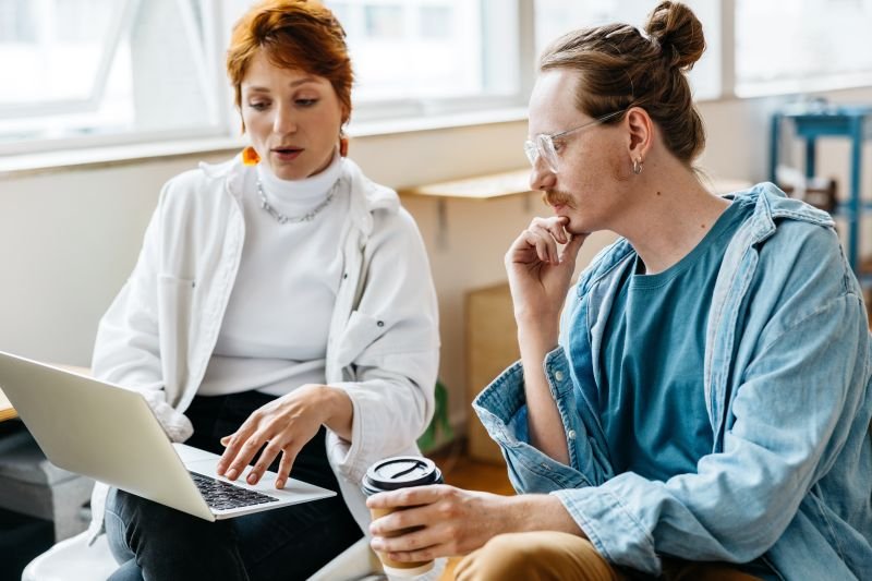 لا، أنت لا تتخيل ذلك: الأمور صعبة للغاية بالنسبة للرسامين في الوقت الحالي