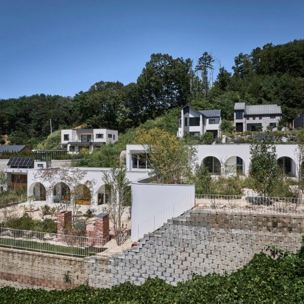 Home En 57 Meomum Zip House / Todot Architects and Partners