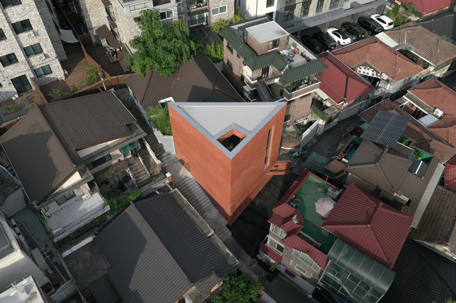 بناء الطبقات / أتيليه ITCH