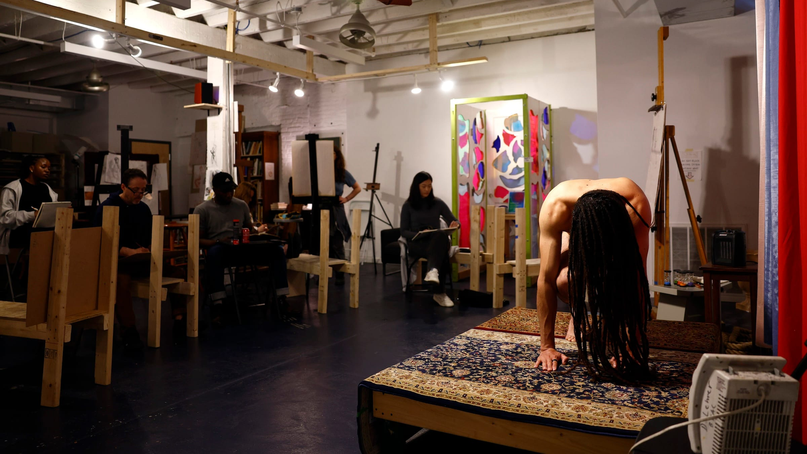 محنة النماذج الفنية 1 محنة النماذج الفنية