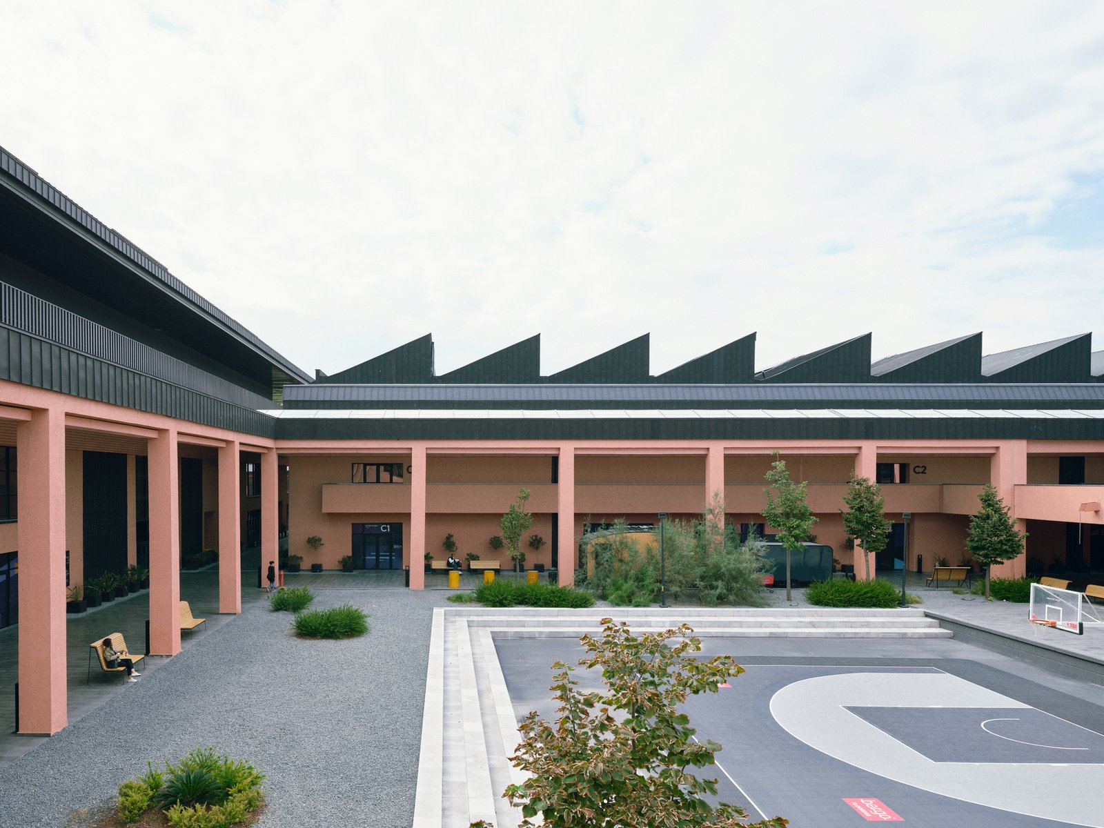 مركز تطوير كرة السلة / تيجيت