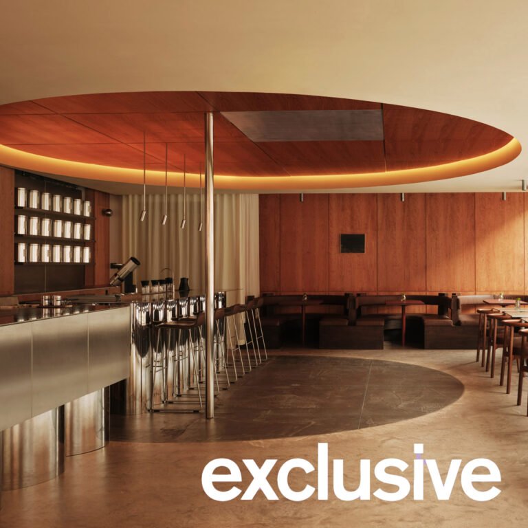 تعتمد شركة Cake Architecture على المعالم المحلية لمقهى WatchHouse
