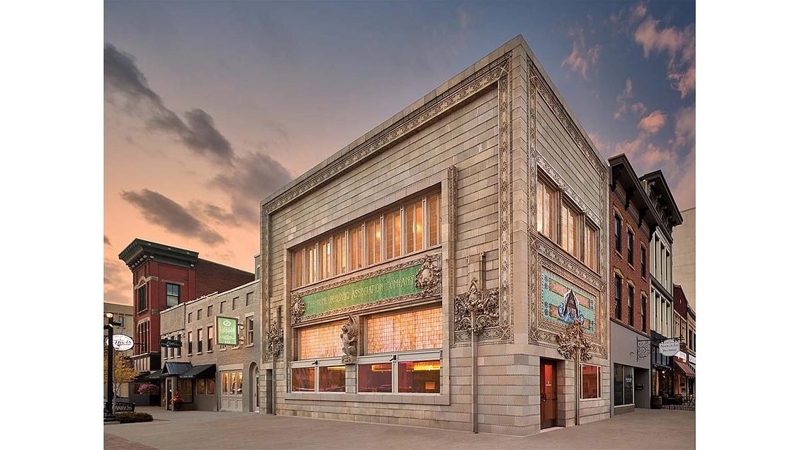 في ولاية أوهايو، تم تجديد بنك لويس سوليفان "صندوق الجواهر".