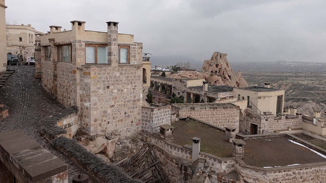 "الهندسة المعمارية والحق في الشفاء" يدرس النزوح الجماعي وصعود القوميات العرقية والدينية