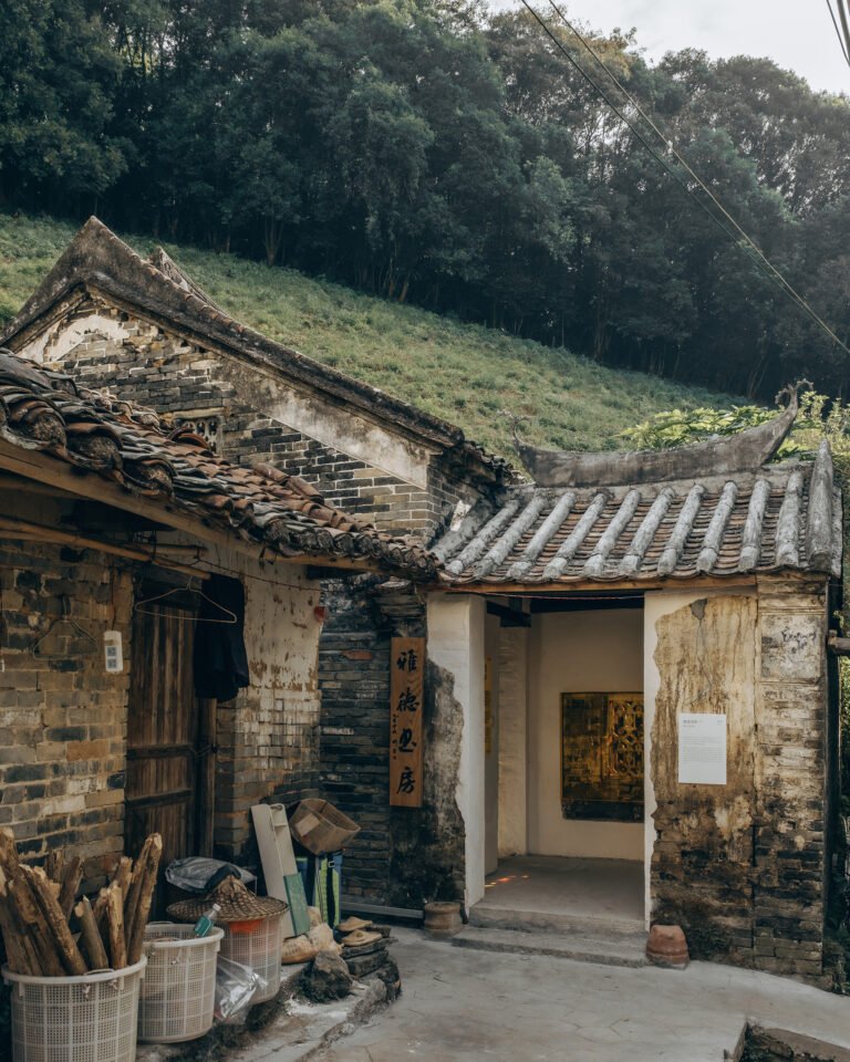 Old Study in Solitude / Atelier Wen'Arch