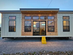 This Tiny House Spreads Out Like an Apartment and Lives Like One Too
